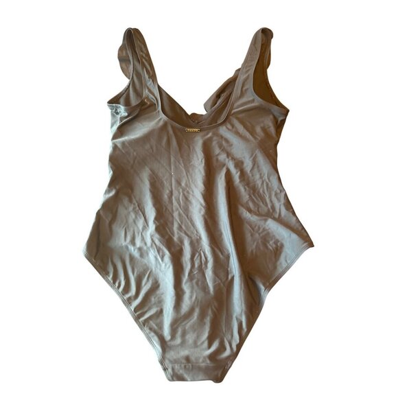 Chaps Womens Ruffled Halter One-Piece Swimsuit US 16 EU 48 Black Nylon Blend - Picture 6 of 7